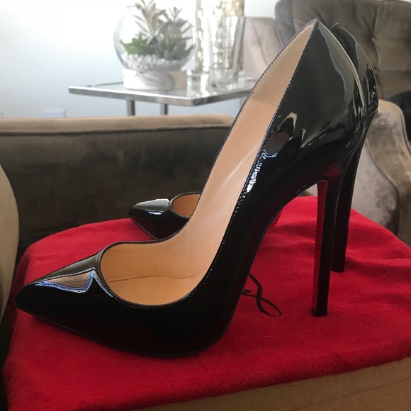 Christian Louboutin Pigalle Patent Black Heels - Picture 3 of 6